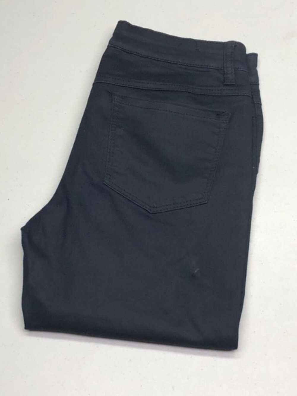 LIKE NEW PARASUCO DENIM BASIC LEGGING JEANS 26x32 ⭐️